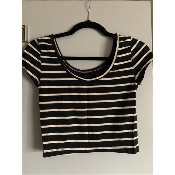 MOSSIMO Striped crop top - Picture 2 of 2